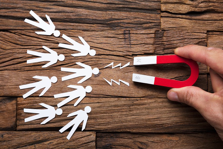 Attracting Employees with Social Media